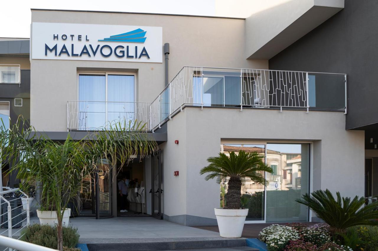 Hotel Malavoglia アーチ・カステッロ エクステリア 写真
